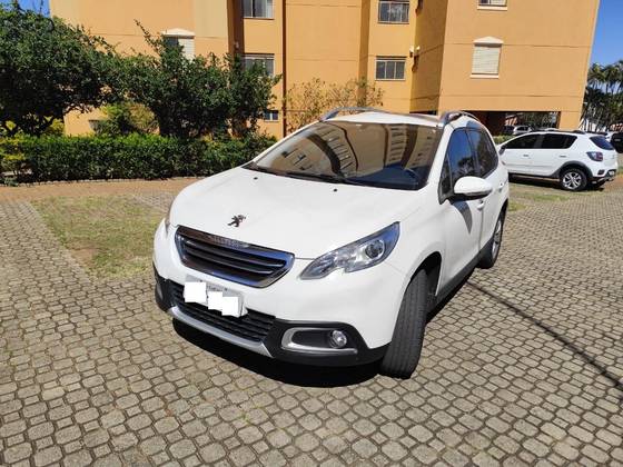 PEUGEOT 2008 1.6 16V FLEX ALLURE 4P AUTOMÁTICO PEUGEOT 2008 1.6 16V FLEX ALLURE 4P AUTOMÁTICO